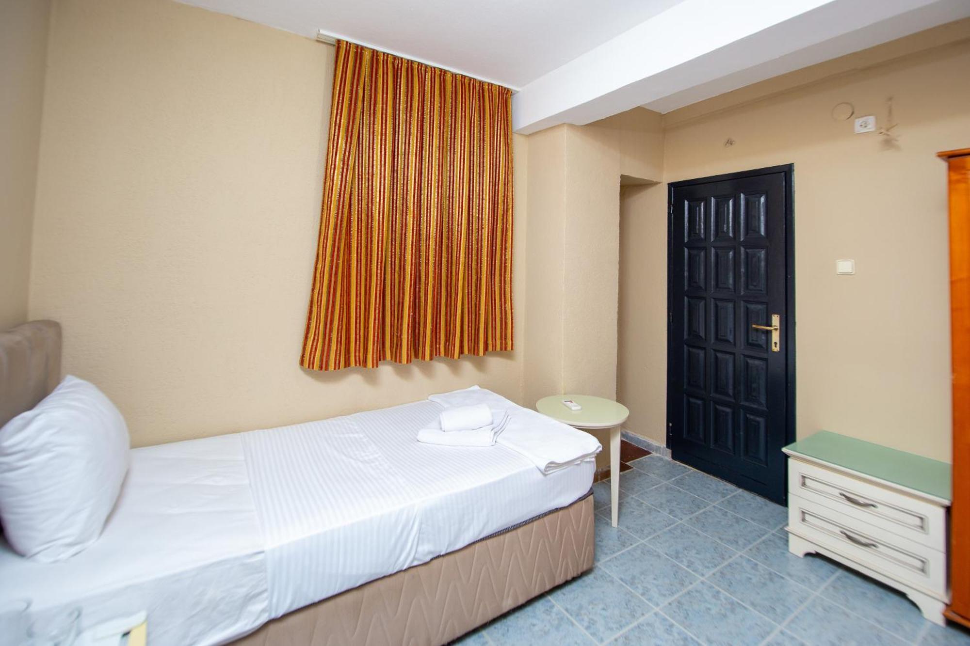 New Hotel Kuc By Marvel Budva Exterior foto