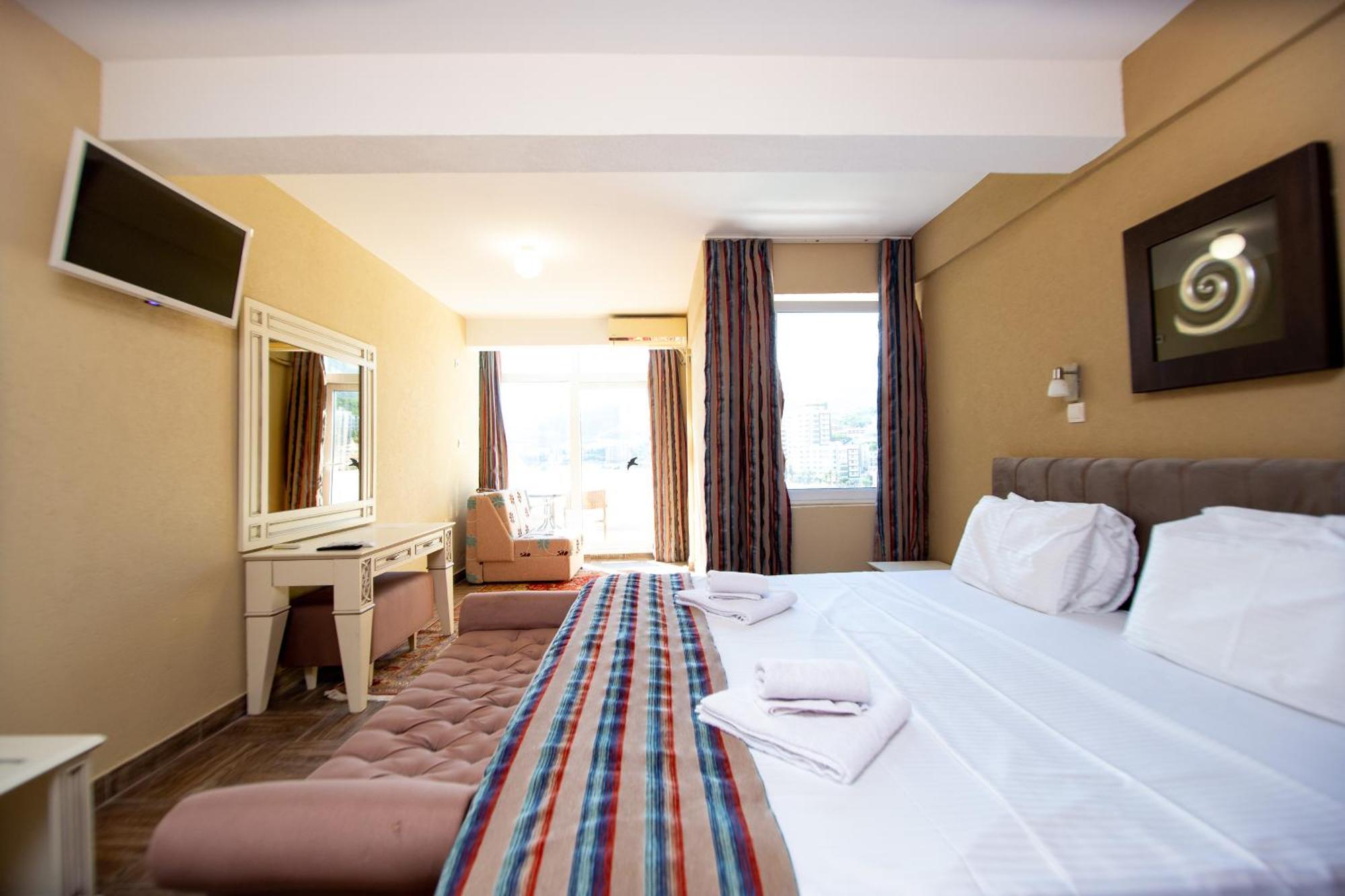 New Hotel Kuc By Marvel Budva Exterior foto